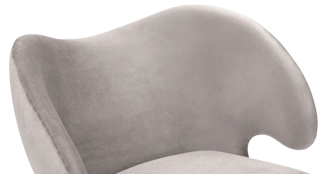 Pelican Chair - Walnut Legs