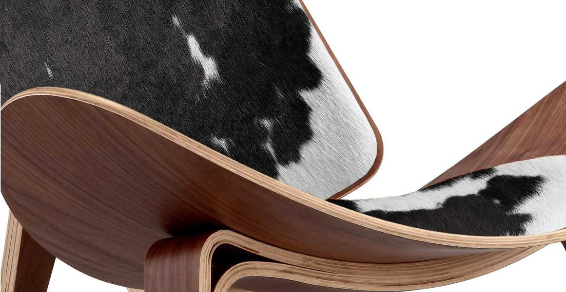 Shell Chair — Black Pony