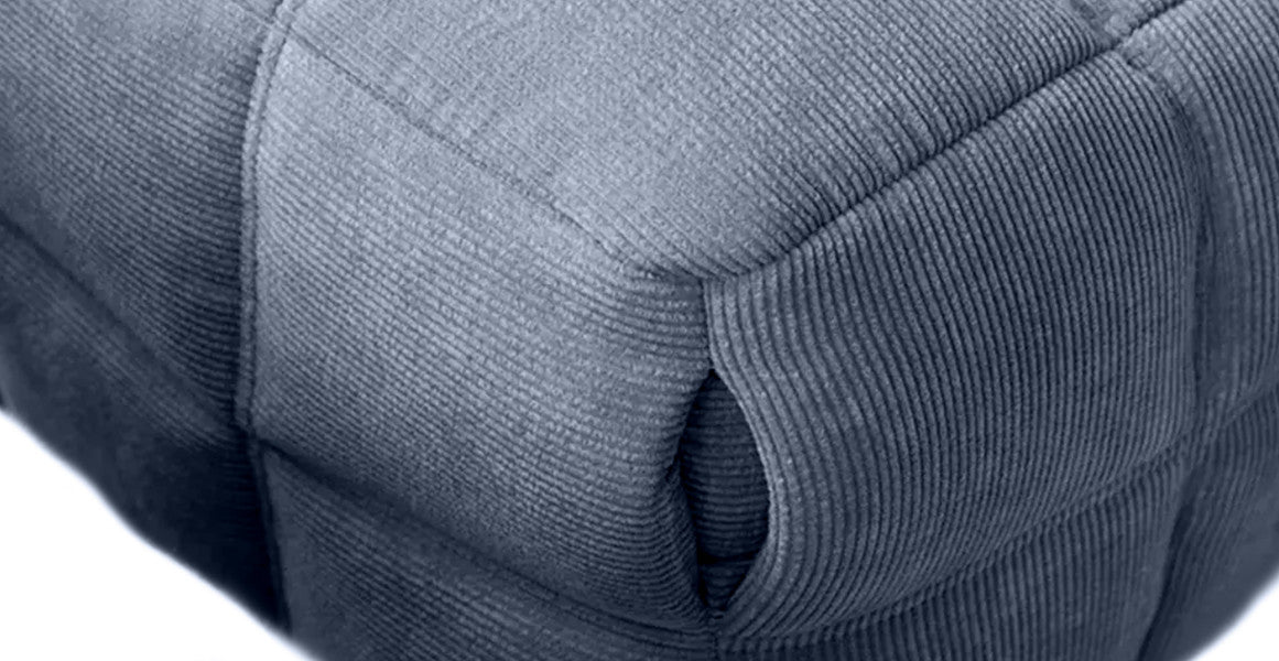 Ducaroy Kashyma Medium Loveseat