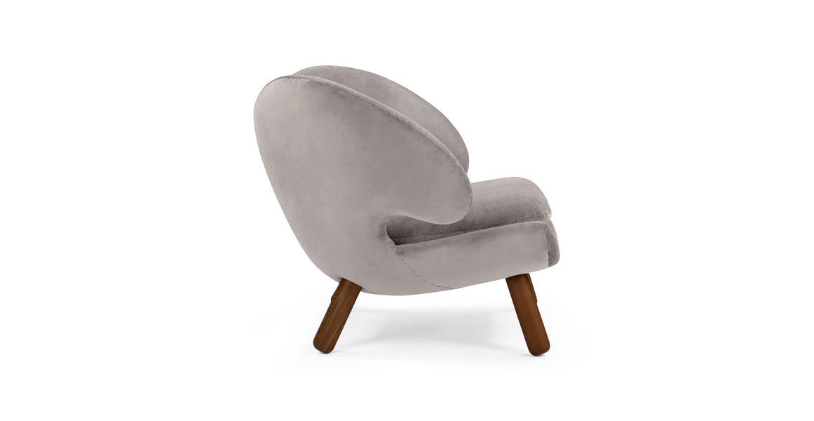 Pelican Chair - Walnut Legs